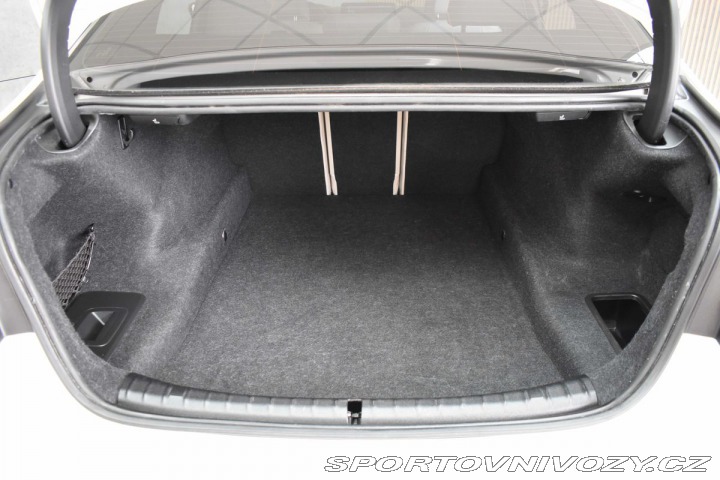 BMW 5 540i REZERVACE 2021