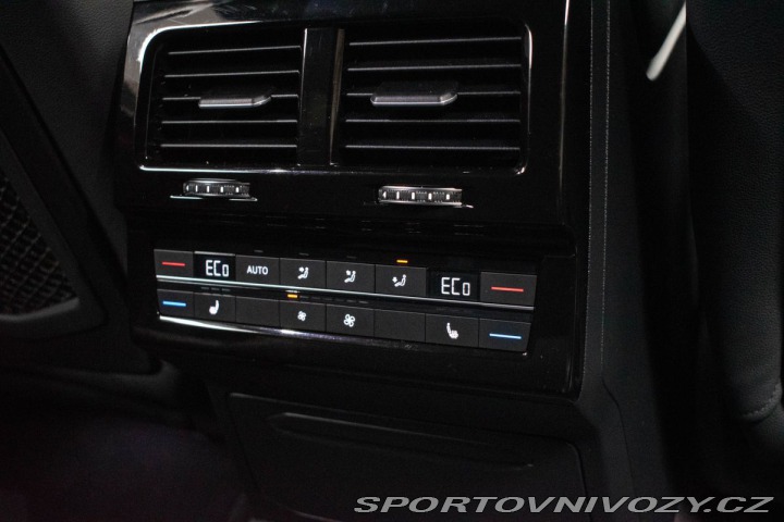 Volkswagen Ostatní modely Touareg 3.0TDI R-LINE*TAŽNÉ*WEBAS 2020