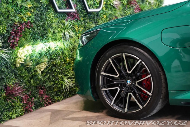 BMW M5 TOURING*PANO*TAŽNÉ*HUD 2025