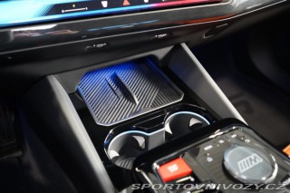 BMW M5 TOURING*PANO*TAŽNÉ*HUD 2025