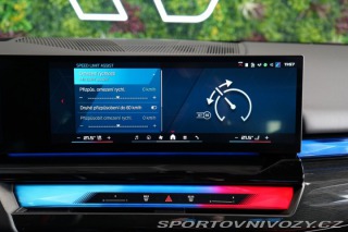 BMW M5 TOURING*PANO*TAŽNÉ*HUD 2025