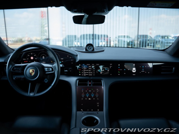 Porsche Taycan Turbo 2020