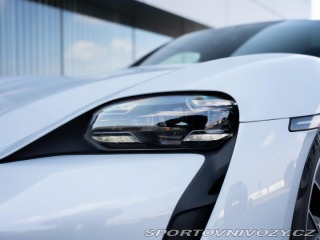 Porsche Taycan Turbo 2020