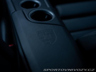 Porsche Taycan Turbo 2020