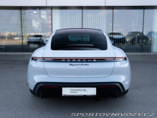 Porsche Taycan Turbo 2020