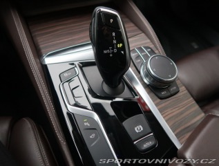 BMW 5 Luxury Line 540i xDrive 2017