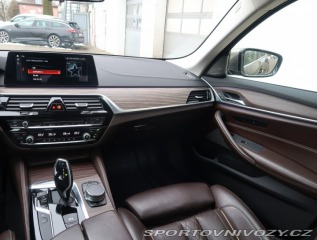 BMW 5 Luxury Line 540i xDrive 2017