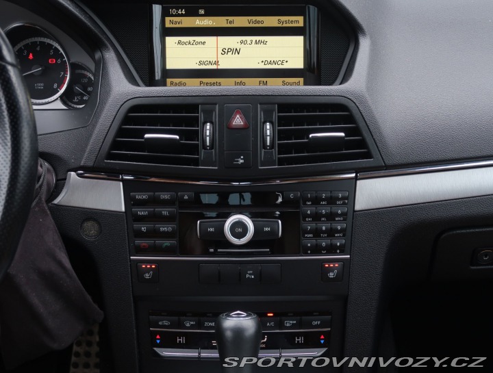 Mercedes-Benz E E 250 2010