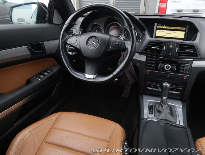 Mercedes-Benz E E 250 2010