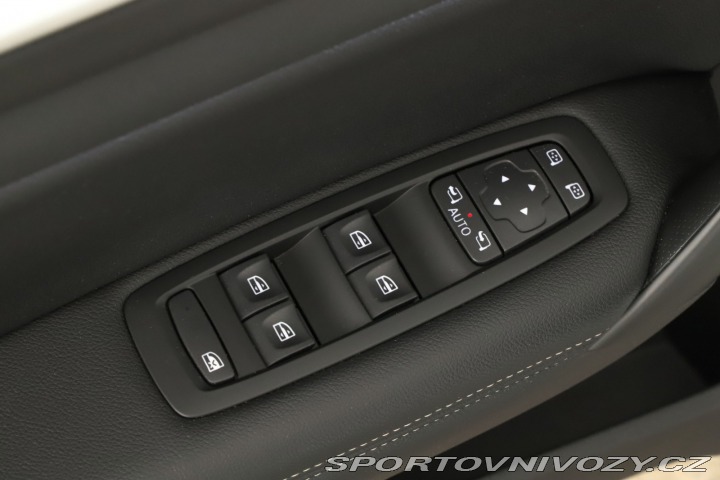 Renault Mégane E-Tech Plug-in 2021