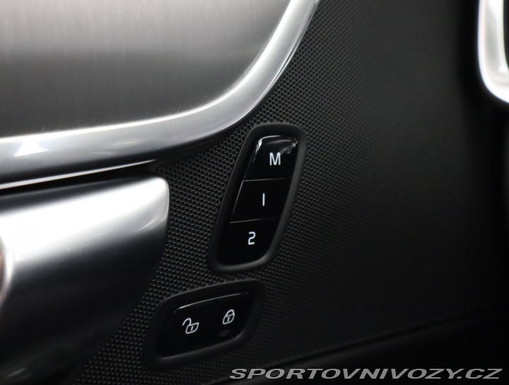 Volvo S90 Premium D5 AWD 2017