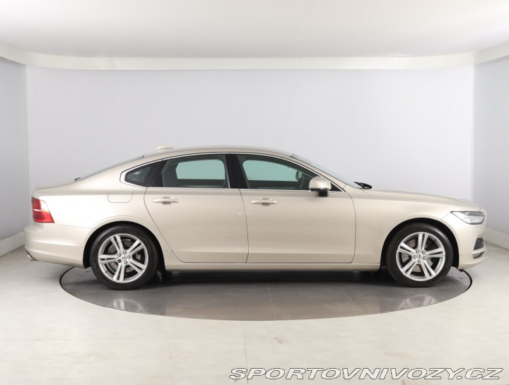 Volvo S90 Premium D5 AWD 2017