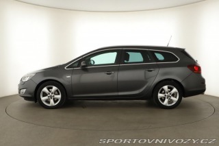Opel Astra 2.0 CDTI 2012