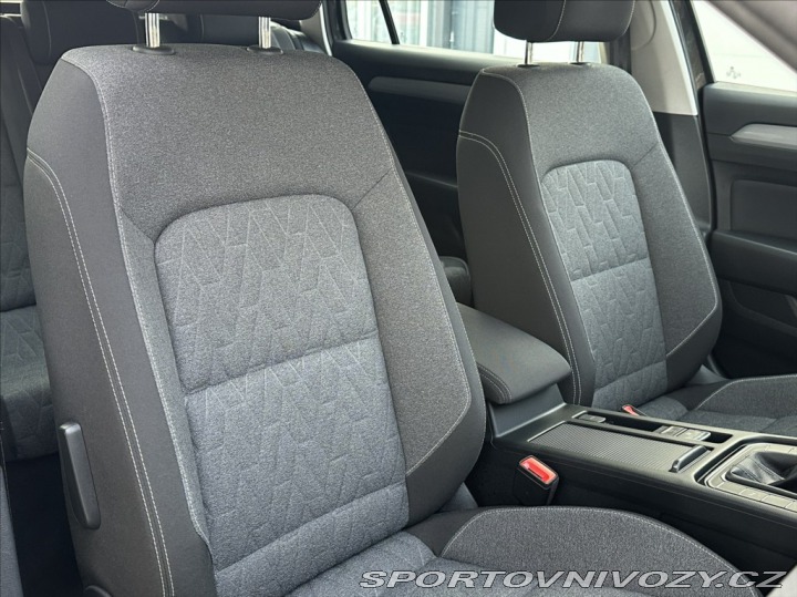 Volkswagen Ostatní modely Passat 1,5 TSI 150PS Business M 2023
