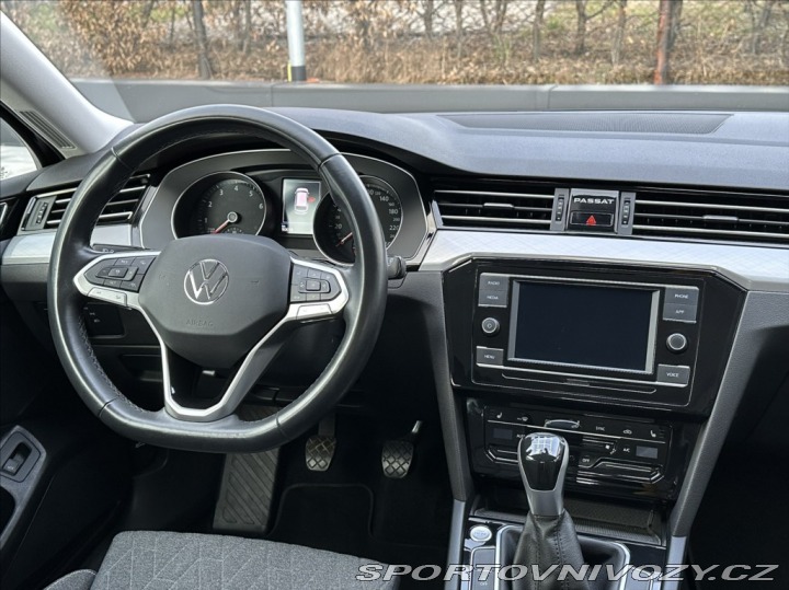 Volkswagen Ostatní modely Passat 1,5 TSI 150PS Business M 2023