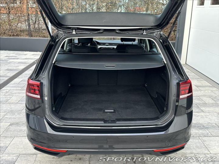 Volkswagen Ostatní modely Passat 1,5 TSI 150PS Business M 2023