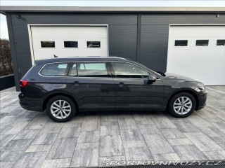 Volkswagen Ostatní modely Passat 1,5 TSI 150PS Business M 2023