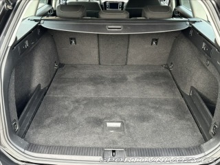Volkswagen Ostatní modely Passat 1,5 TSI 150PS Business M 2023