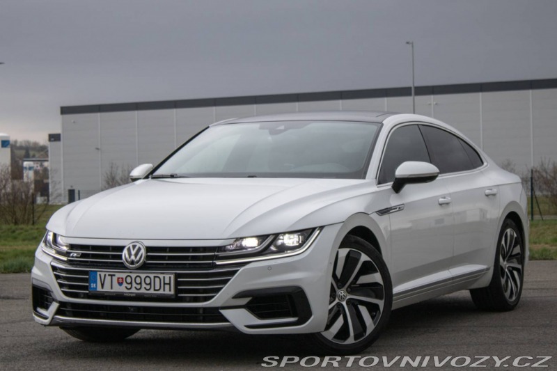 Volkswagen Arteon 2.0 TSI R-Line 4MOTION /
