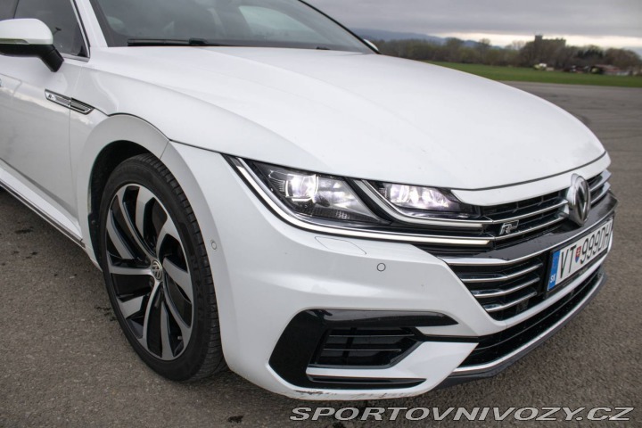 Volkswagen Arteon 2.0 TSI R-Line 4MOTION / 2018