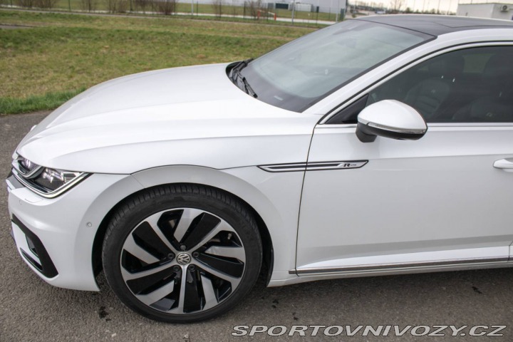 Volkswagen Arteon 2.0 TSI R-Line 4MOTION / 2018