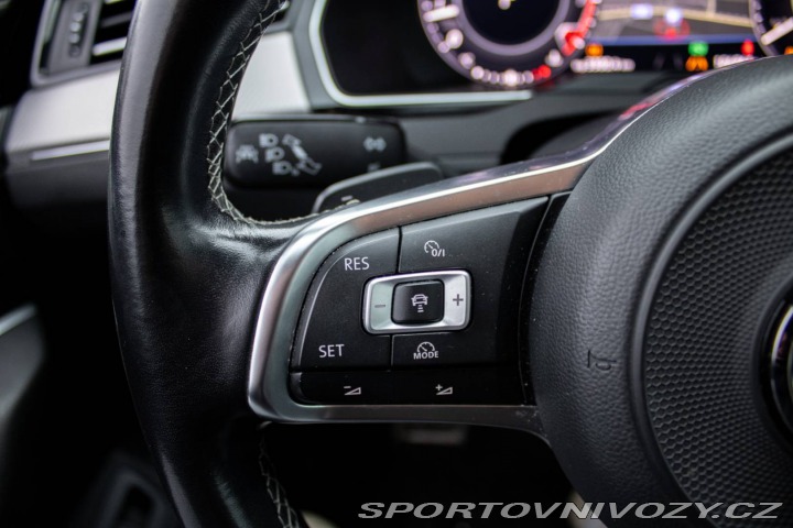 Volkswagen Arteon 2.0 TSI R-Line 4MOTION / 2018