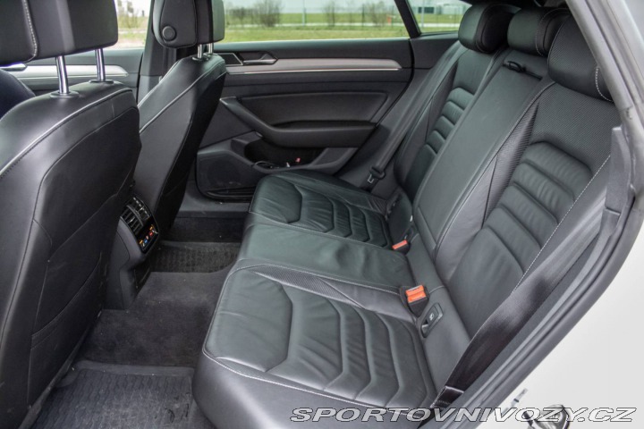 Volkswagen Arteon 2.0 TSI R-Line 4MOTION / 2018