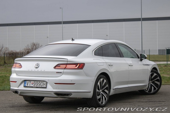 Volkswagen Arteon 2.0 TSI R-Line 4MOTION / 2018