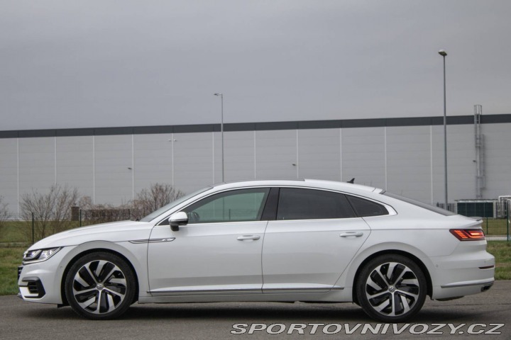 Volkswagen Arteon 2.0 TSI R-Line 4MOTION / 2018