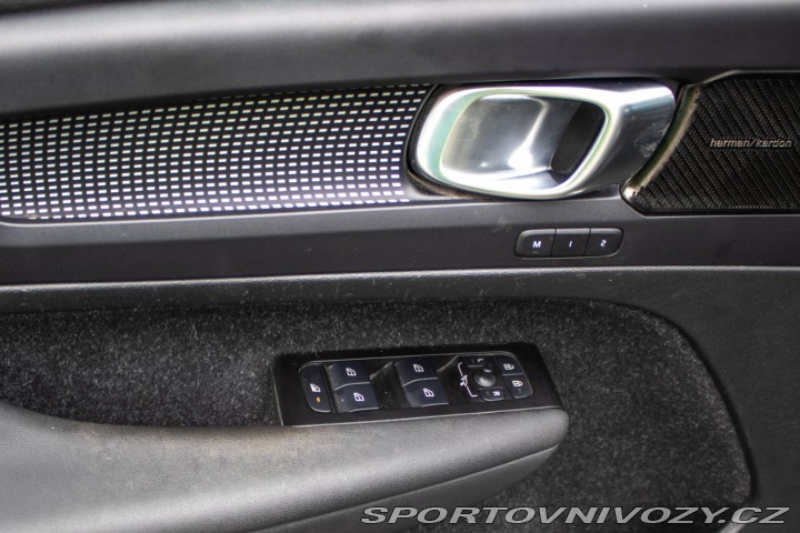 Volvo Ostatní modely XC40 Recharge 4x4 300kW 78kWh 2020