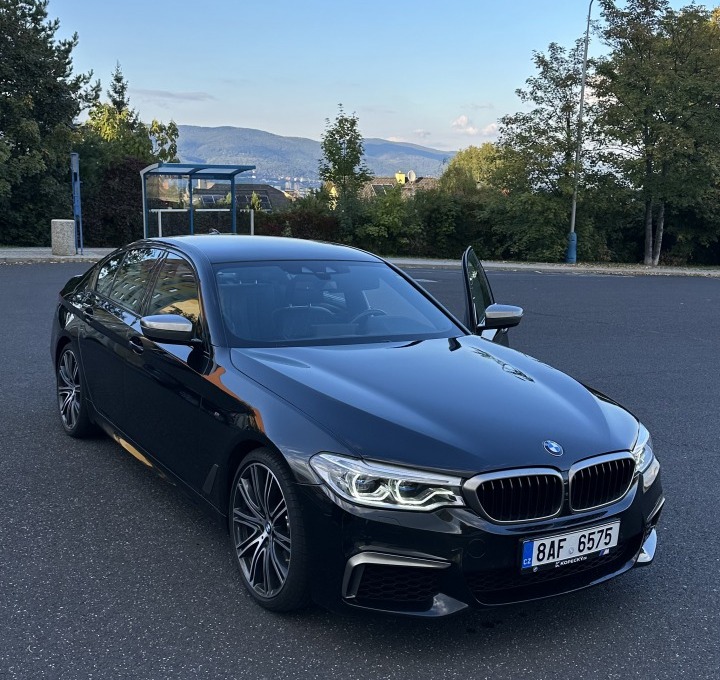 BMW 5 M550i xDrive