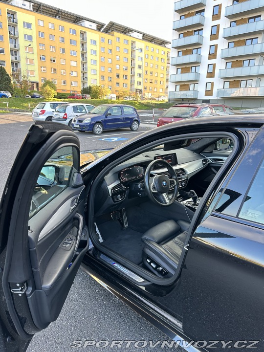 BMW 5 M550i xDrive 2020