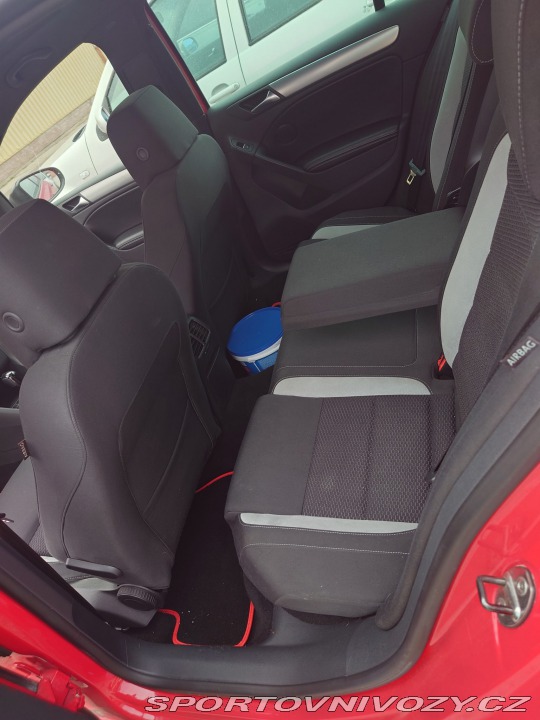 Volkswagen Golf 2010