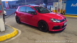 Volkswagen Golf  2010