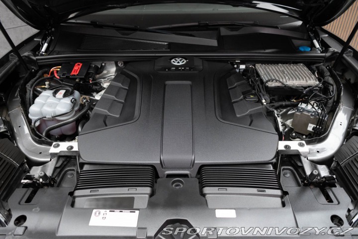 Volkswagen Ostatní modely Touareg 3.0TDI R-LINE*TAŽNÉ*WEBAS 2020