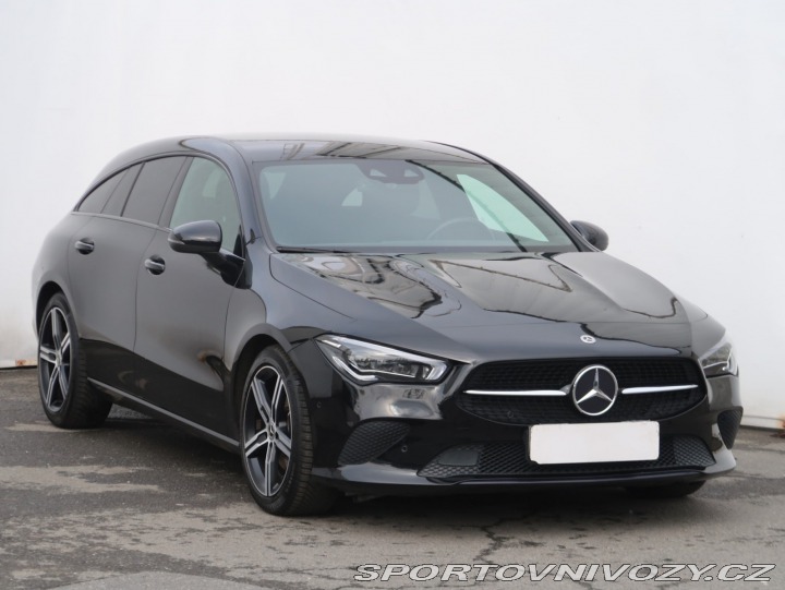 Mercedes-Benz CLA 200 2021