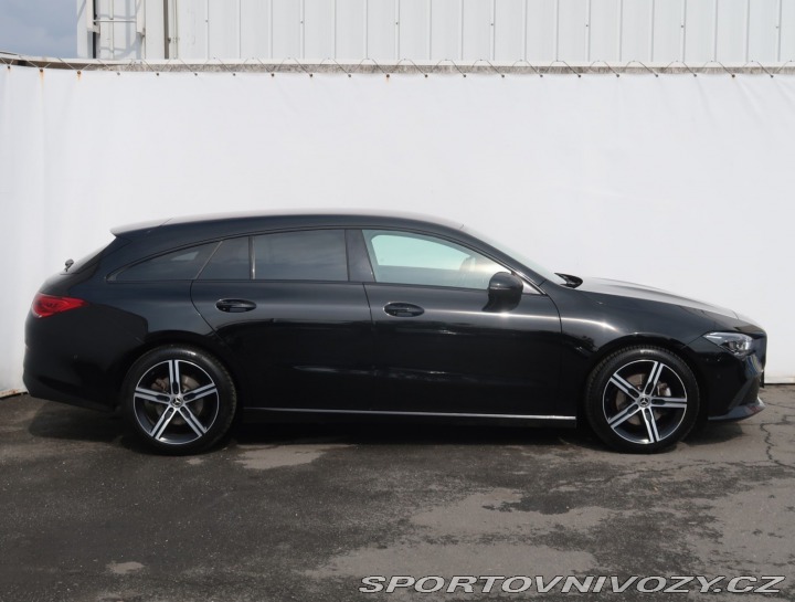 Mercedes-Benz CLA 200 2021