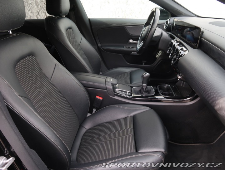 Mercedes-Benz CLA 200 2021