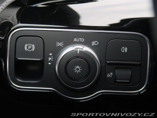 Mercedes-Benz CLA 200 2021