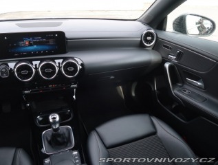 Mercedes-Benz CLA 200 2021