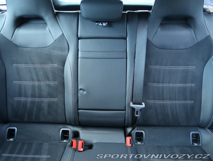 Mercedes-Benz CLA AMG Paket 250 e 2021