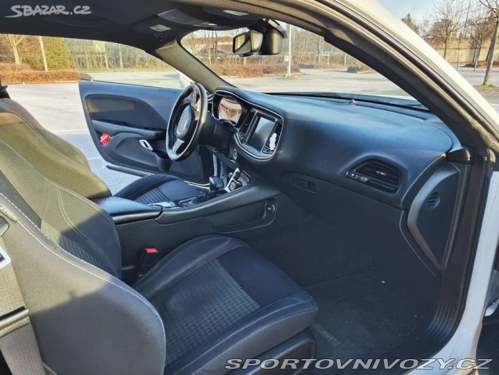 Dodge Challenger 3.6 pentastar 2015