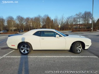 Dodge Challenger 3.6 pentastar 2015