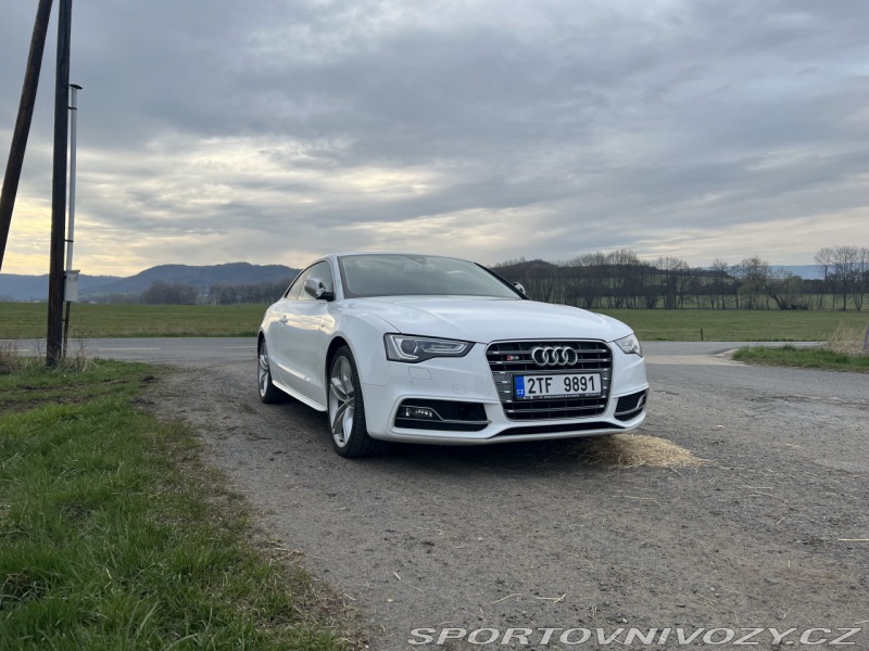 Audi S5 