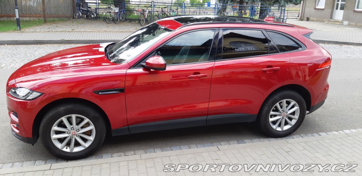 Jaguar F-Pace  2017