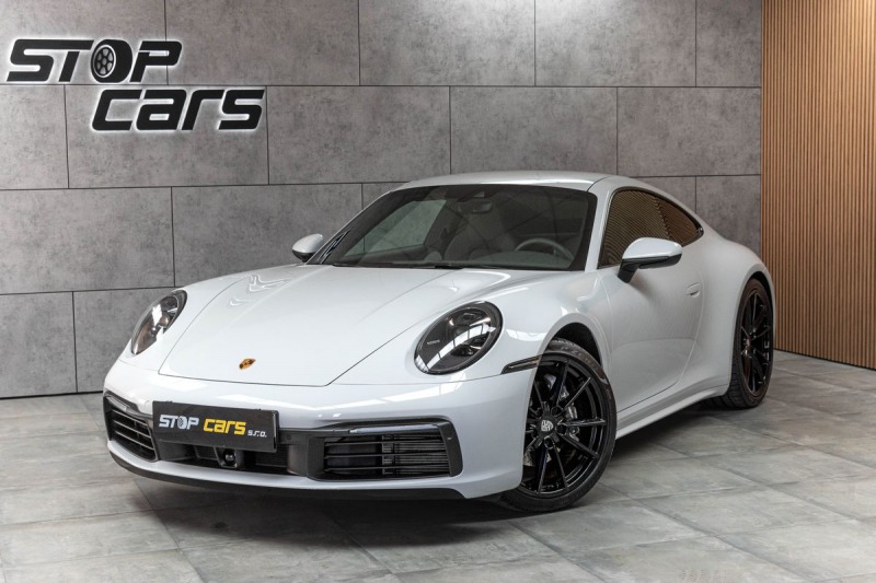Porsche 911 992 CARRERA 4*BLACK PAKET