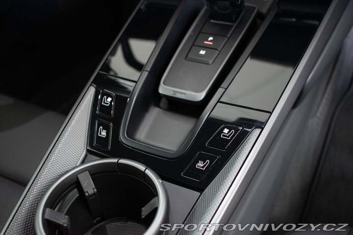 Porsche 911 992 CARRERA 4*BLACK PAKET 2019