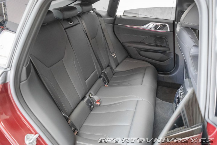 BMW 4 420d xD REZERVACE 2024