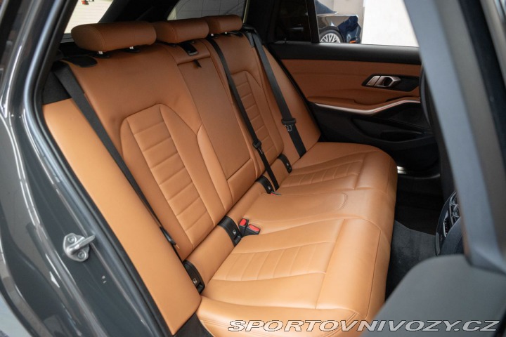 BMW 3 330d xD ///M*TAŽNÉ*LASER* 2021