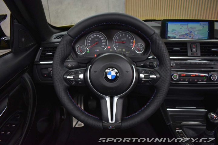 BMW M4 F83 REZERVACE* 2014